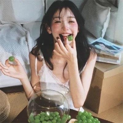 女子学校海报