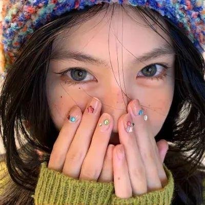 塔格特海报